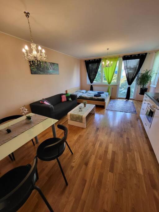 Enjoy Vienna Apartment Exterior photo